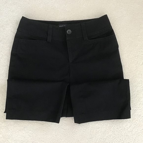 BANANA REPUBLIC SIZE 4 BLACK CAPRI PANTS - Picture 5 of 7
